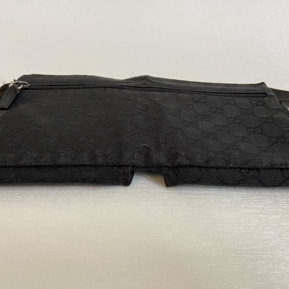 Authentic Gucci Black Canvas and Leather Belt Bag | Unisex Fanny Pack, Waist Bag - Picture 3 of 14